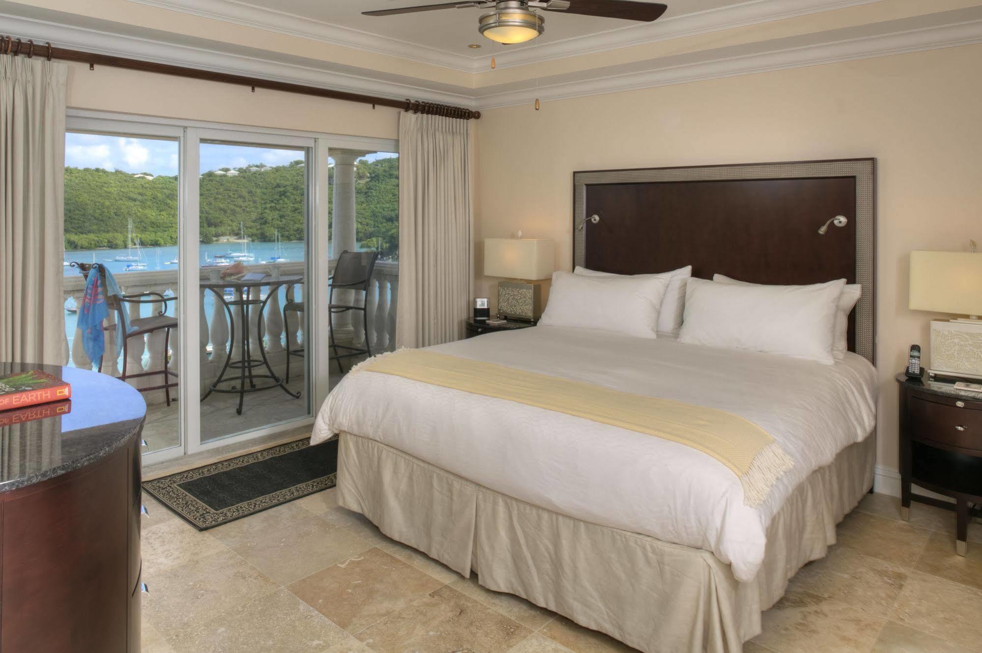 Grande Bay Resort Cruz Bay Exterior foto