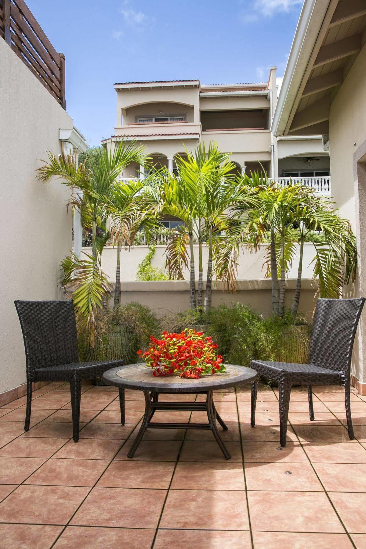 Grande Bay Resort Cruz Bay Exterior foto